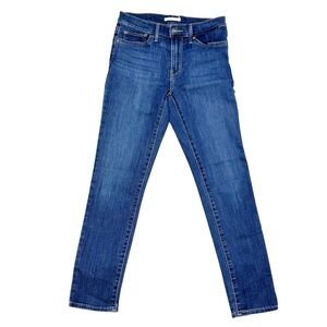 Levi’s Slimming Skinny Jeans‎ size 28